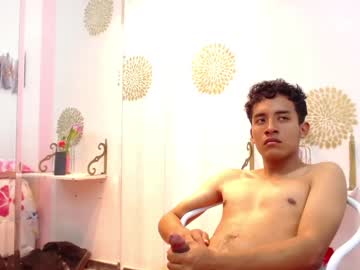 [28-11-23] dominik_and_cintia public webcam video from Chaturbate
