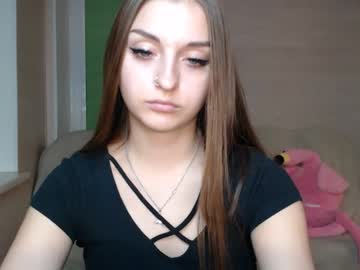 [04-11-23] _emmamoon record webcam video from Chaturbate