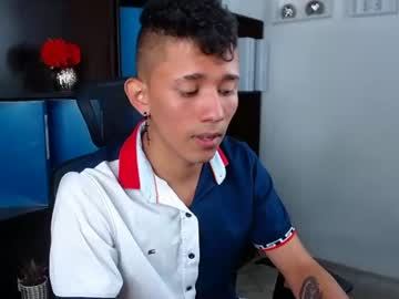 [07-09-22] mike_guy_ cam show from Chaturbate.com