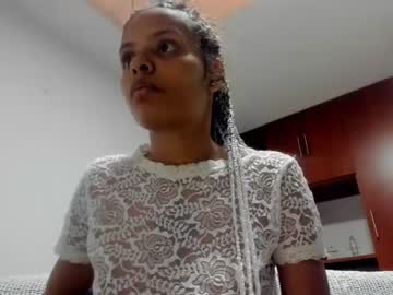 [24-01-22] jessicahorny24 public show video from Chaturbate