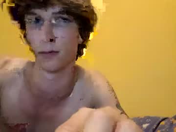 [03-08-23] magikmice69 public show from Chaturbate