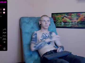 [17-06-22] theo_man public webcam video from Chaturbate