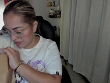 [03-03-24] marianalopez81 record video with dildo from Chaturbate