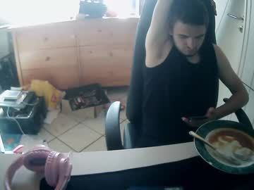 [24-07-22] passi_18 record blowjob video from Chaturbate
