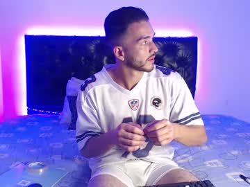 [28-11-22] pierre_31_ chaturbate blowjob show