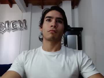 [14-03-24] tomycute public webcam from Chaturbate.com