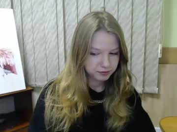 [15-11-23] cute_girl_13 cam show