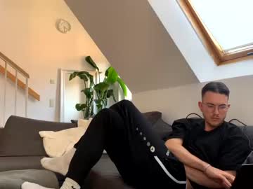 [16-10-23] xdaniel_97 record premium show video from Chaturbate