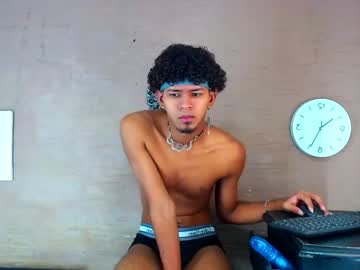 [13-10-22] adrien_leon record premium show video from Chaturbate