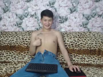 [10-04-23] ki_klus private show video from Chaturbate