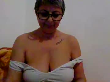 [16-10-23] blackwidow05 record show with toys from Chaturbate.com