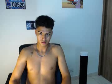 [08-05-23] matias_bianco01 record premium show from Chaturbate