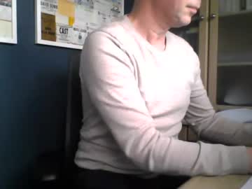 [31-03-23] ukshowall record public webcam video from Chaturbate.com