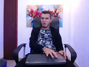 maxbrucee chaturbate