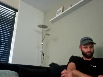 [05-07-22] michealnuhot public show from Chaturbate.com