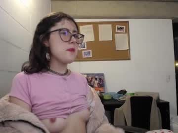 [20-11-23] cherrybunny21 public show from Chaturbate