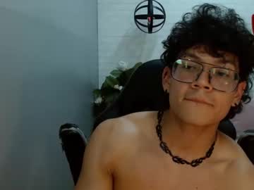 [29-02-24] justingoldwan show with toys from Chaturbate