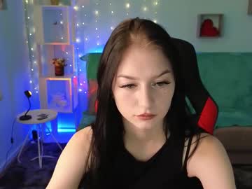 [18-07-23] miabow blowjob video from Chaturbate