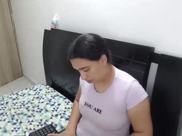 [05-12-22] klhoe_12 public show video from Chaturbate