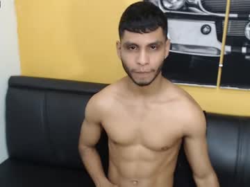 [22-05-22] morgan_stan public webcam from Chaturbate.com