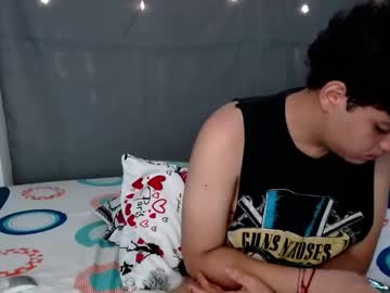 [24-08-23] max_starboy public webcam from Chaturbate
