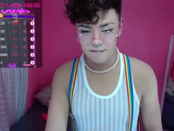 [18-04-22] curly_cream__ public show video from Chaturbate