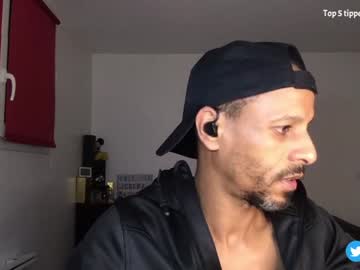 [01-11-22] quentinoz record private show from Chaturbate.com