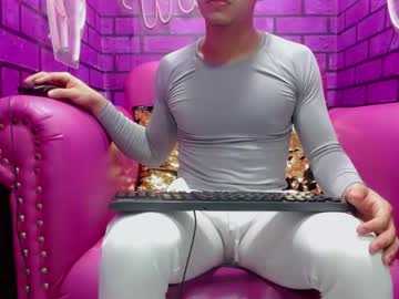 [17-06-23] king_pervert_ record video with toys from Chaturbate.com