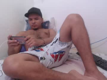 [21-06-22] hot__king record public webcam video