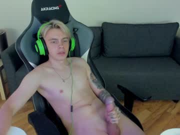 [25-05-23] aron_neall show with cum from Chaturbate.com
