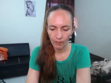 [03-05-23] isabela_hot01 public show from Chaturbate.com