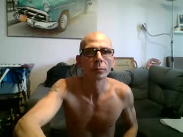 [04-01-23] slimboy1975 chaturbate blowjob show