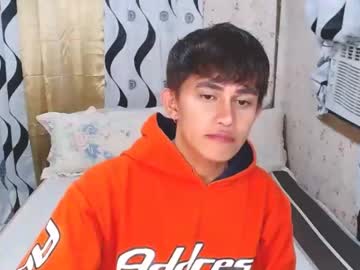 [13-12-22] bretmanrock69 show with toys from Chaturbate.com