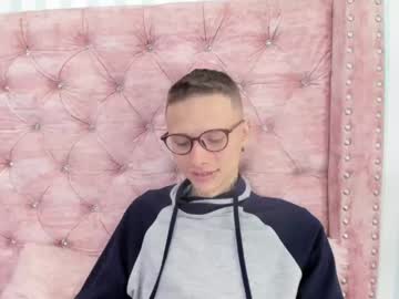 [11-01-22] andy_kyle chaturbate premium show