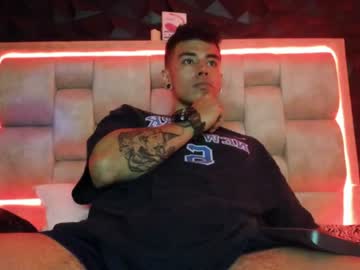 [25-04-22] matthew_mora show with toys from Chaturbate