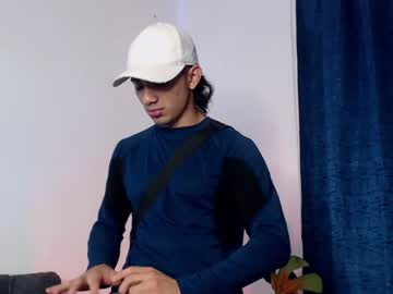 [20-12-23] hadez_666 record video with toys from Chaturbate