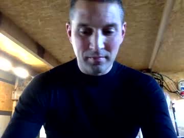 [16-10-22] jayvanbergen public show from Chaturbate.com