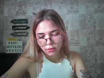 [22-08-22] kira_1919 premium show from Chaturbate