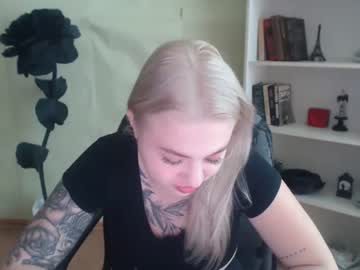 [25-04-24] juliacrazy_ public show from Chaturbate