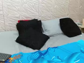 [23-12-23] gold_chocolate video with toys from Chaturbate.com