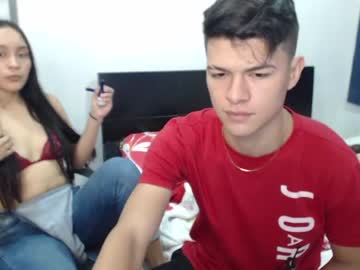 [28-04-22] tania_and_david public show from Chaturbate