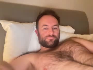 [22-01-23] bigschrod1 public show video from Chaturbate.com