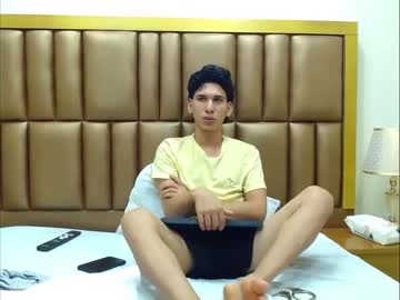 [16-10-23] jhankrizzot4 public show video from Chaturbate