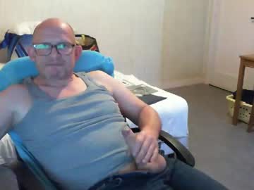 [05-04-22] guustje cam show from Chaturbate