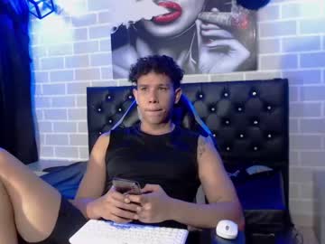 [14-07-23] philipcott444 public webcam from Chaturbate