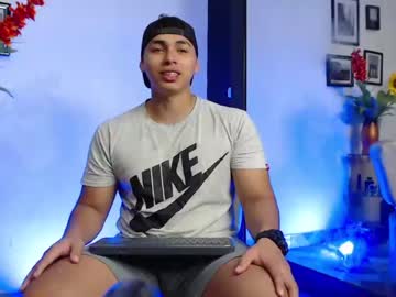 [17-05-23] ronnie_canford private sex show from Chaturbate