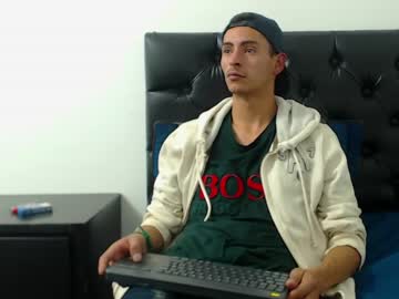 [05-01-22] legna_king private show from Chaturbate