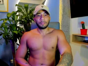 [04-12-23] chris_musclebigcock private sex show from Chaturbate