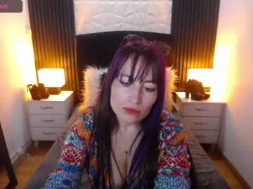 [13-10-23] alice_sweetmomma record public webcam video from Chaturbate