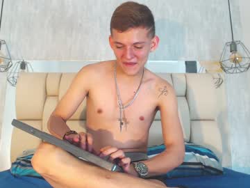 [21-07-23] angelo_stone13 record webcam video from Chaturbate.com